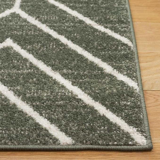 SAFAVIEH Area Rug 6x8 - Adirondack Collection - Dark Green & Ivory, Modern Geometric Design, Non-Shedding & Easy Cleaning, Ideal for Living Room, Bedroom, Dining Space (ADR241X)