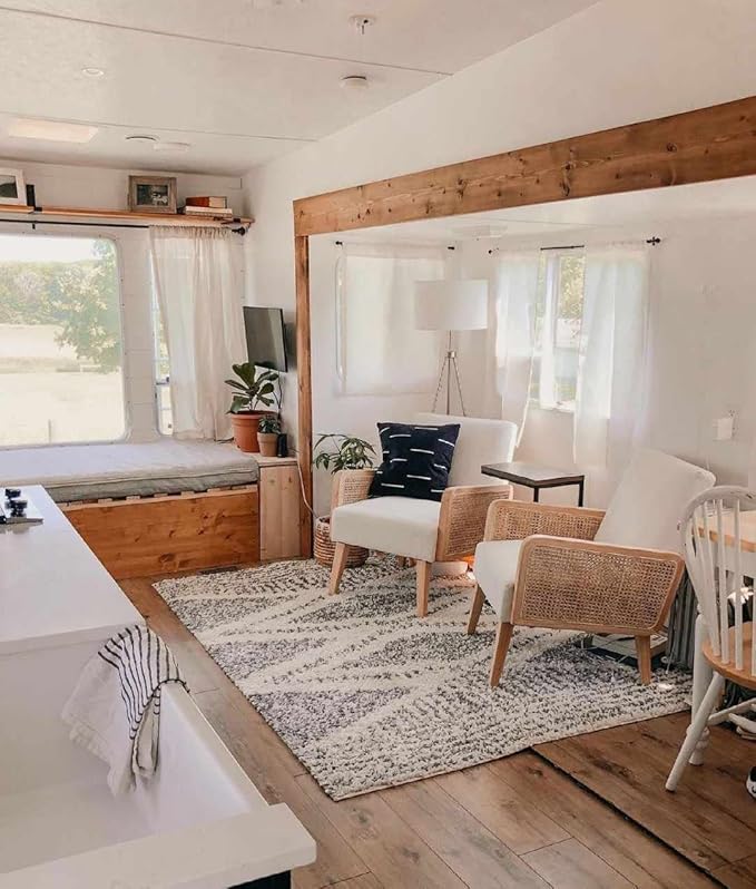 Hauteloom Trunding Moroccan Farmhouse Living Room Bedroom Shaggy Area Rug - Bohemian Shag Rug - Plush High Pile - Southwestern Boho Soft Carpet - Black, Cream, Grey, Beige - 4'3" x 5'7"