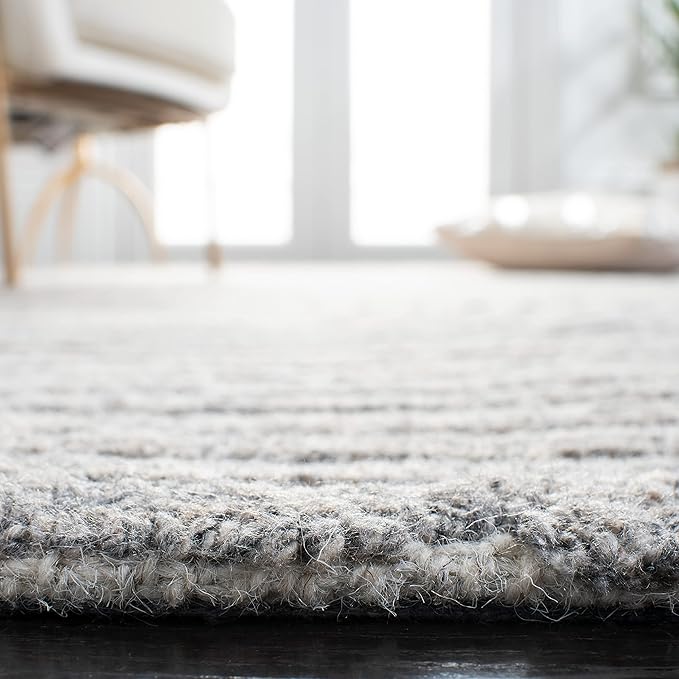 SAFAVIEH South Hampton Collection 5' x 8' Beige SHA301B Handmade Abstract Wool Area Rug