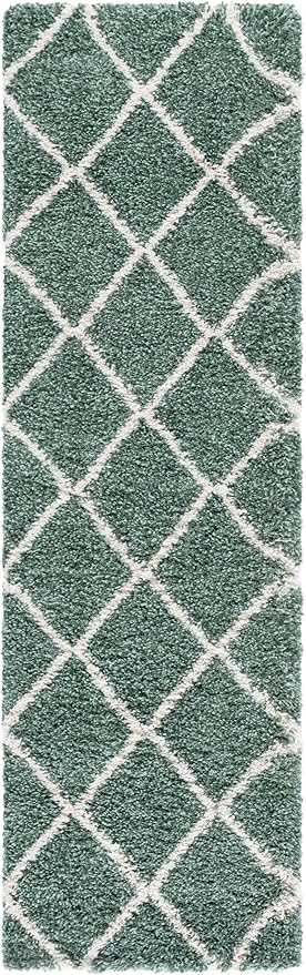 SAFAVIEH Hudson Shag Collection Runner Rug - 8' Runner, Green & Ivory, Transitional Design, Ideal for High Traffic Areas in Hallway, Bathroom & Kitchen (SGH281Y-28)