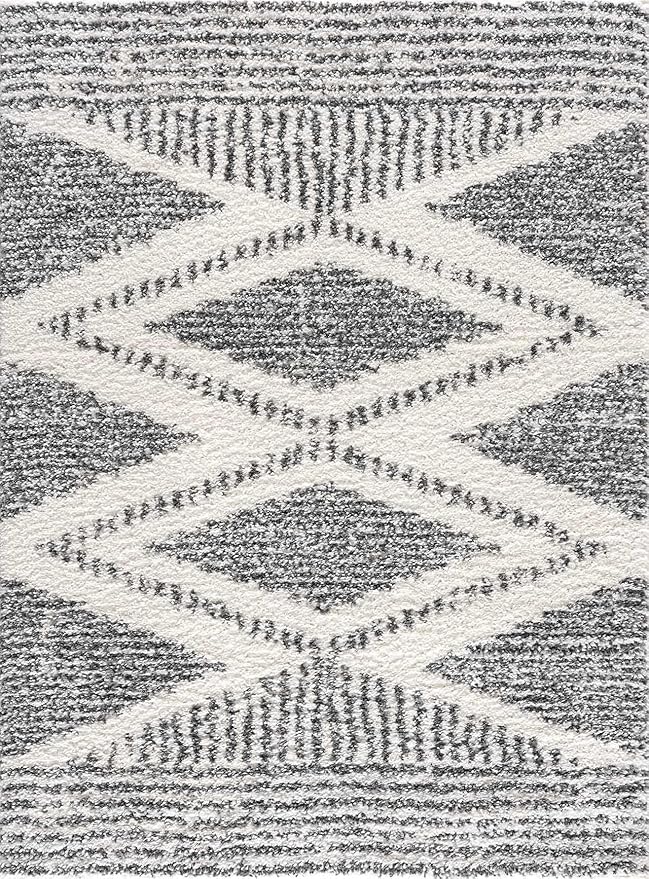 Hauteloom Trunding Moroccan Farmhouse Living Room Bedroom Shaggy Round Area Rug - Bohemian Shag Rug - Plush High Pile - Southwestern Boho Soft Carpet - Black, Cream, Grey, Beige - 5'3" Circle