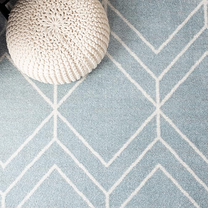 SAFAVIEH Adirondack Collection Area Rug - 4' Square, Blue & Ivory, Modern Geometric Design, Non-Shedding & Easy Care, Ideal for High Traffic Areas in Living Room, Bedroom (ADR241M)