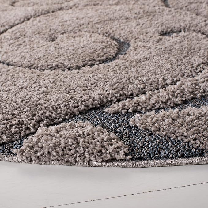 SAFAVIEH Florida Shag Collection Area Rug - 5' Round, Grey & Light Blue, Scroll Design, Non-Shedding & Easy Care, 1.2-inch Thick Ideal for High Traffic Areas in Living Room, Bedroom (SG455-1160)