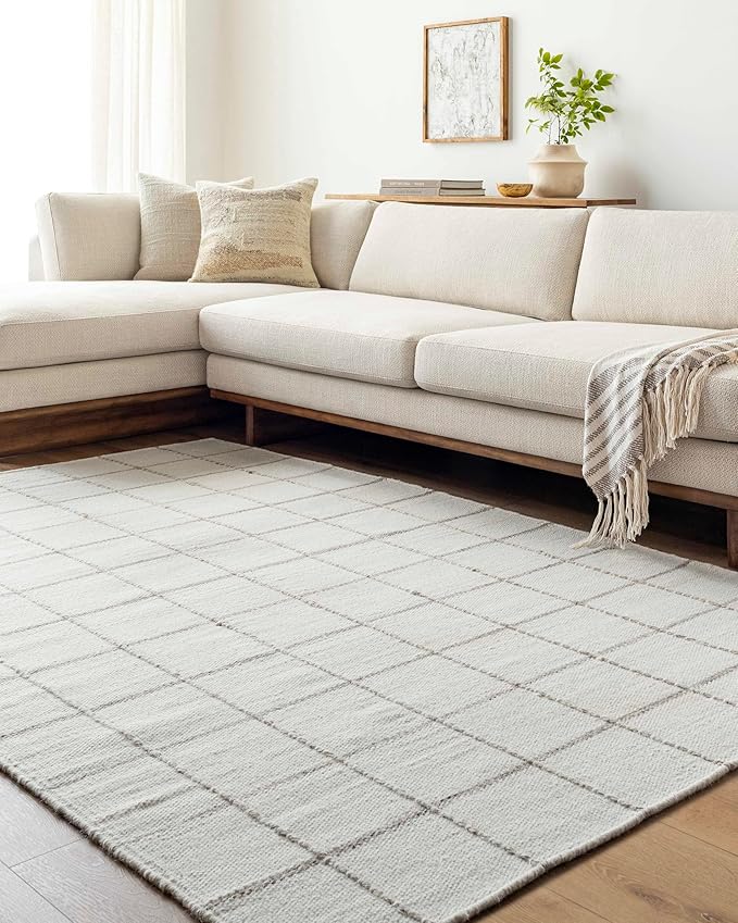 Mark&Day Wool Rugs, 6x9 Ishaq Cottage Off-White Area Rug, White Silver Carpet for Living Room, Bedroom or Kitchen (6' x 9')