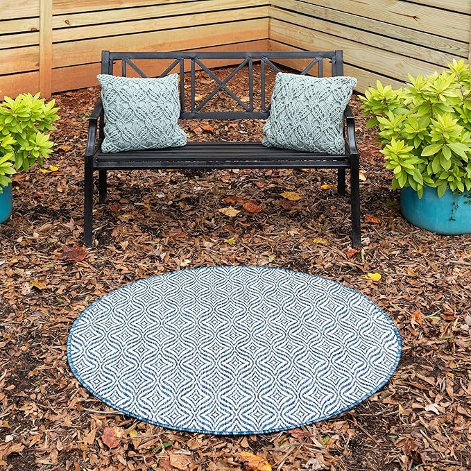 Unique Loom Outdoor Trellis Collection Area Rug - Deco Trellis (4' 1" Round, Blue/ Ivory)